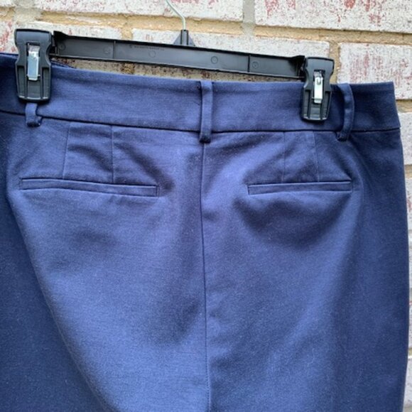 LOFT The Rivera Pant, Cropped Julie Fit, Size 8, Color Navy - Picture 7 of 9